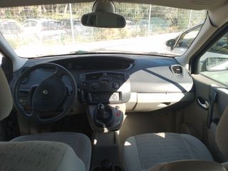 Renault Scenic 2004 MEGANE 1.4 16V-thumb-10