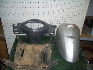 ΔΙΑΦΟΡΑ ΠΛΑΣΤΙΚΑ ΓΙΑ HONDA LEAD 100
