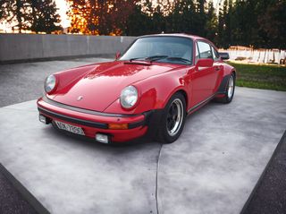 Porsche 911 1982 Turbo 930-thumb-3