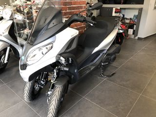 Piaggio MP3 300 '22 Abs asr hpe E5 μοτερ