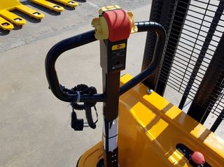 LIFT Inoq 10 1025C ηλεκτικό στακερ-thumb-3