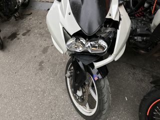 kawasaki ninja 250r-thumb-2