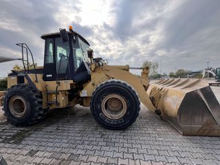 Φορτωτής Με Λάστιχα CAT 2003 962GII-thumb-2