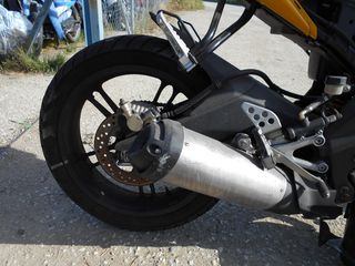 YAMAHA YZF-R125-thumb-3