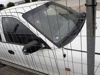 Hyundai accent-thumb-7