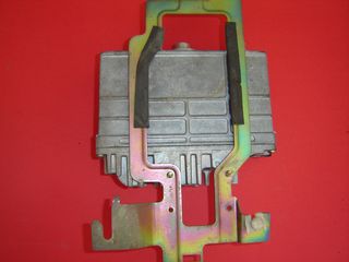 ΕΓΚΕΦΑΛΟΣ ΚΙΝΗΤΗΡΟΣ VW POLO 1.4 APQ '94-'99  030906027AA-thumb-1