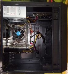 Gigabyte H81M-D2V/ Intel I5-4460/8 GB/ Ssd 120 GB/Hdd 500gb/GTX 550 Ti 1Gb