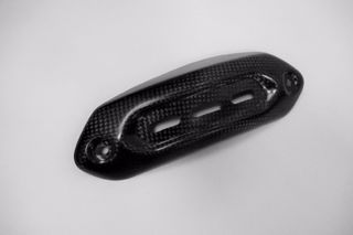 ΠΡΟΣΤΑΤΕΥΤΙΚΟ ΕΞΑΤΜΙΣΗΣ CARBON LIGHTECH DUCATI HYPERMOTARD / HYPERSTRADA 821-thumb-1