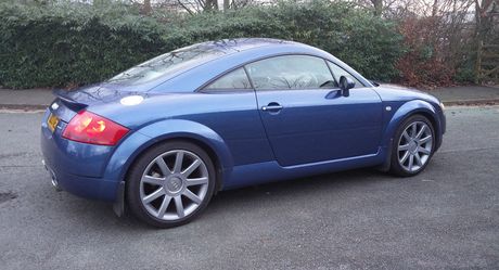 AUDI TT 8N  ΟΥΡΑΝΌΣ - ΠΌΡΤΑ ΚΑΡΟΤΣΑΣ - ΠΌΡΤΕΣ