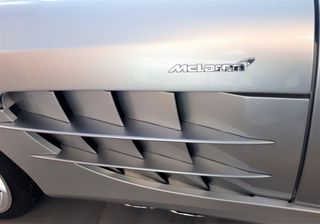 Mercedes-Benz SLR 2006 MCLAREN-thumb-29