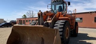Φορτωτής Με Λάστιχα Doosan 2002 400-thumb-9