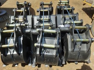 ΚΑΔΟΙ ΜΗΧΑΝΗΜΑΤΩΝ hitachi 27, 30, 33 u, Cat 302, 301, BOBCAT 331 , CASE CX27 -thumb-1