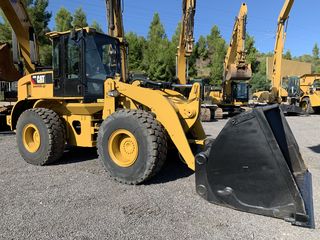Φορτωτής Με Λάστιχα CAT 2009 928H-thumb-12