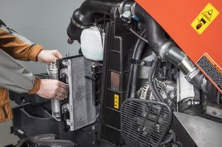 Δενδροκομικά Τρακτέρ Kubota 2025 M5072 Narrow-thumb-2