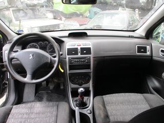 Ταμπλό Peugeot 307 '03