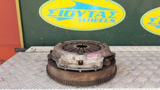 TOYOTA HILUX 4X4  2KD  2005