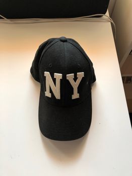 Καπέλο New York City Aeropostale μέγεθος Medium Χρώμα Μαύρο