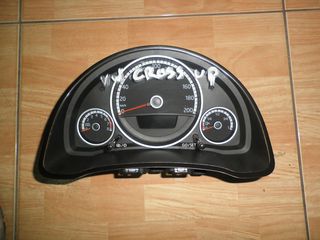 VW CROSS UP  10-17  KOLLIAS MOTOR