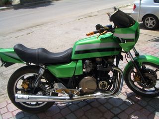 Kawasaki 1981 GPZ 1100 Β1-thumb-1