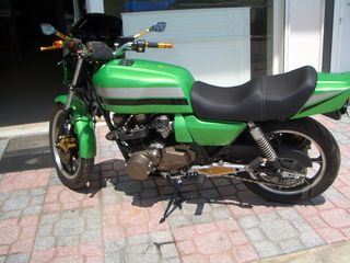 Kawasaki 1981 GPZ 1100 Β1-thumb-12