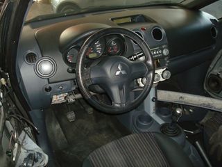 mitsubishi colt 2004-2008...set aerosaki-thumb-1