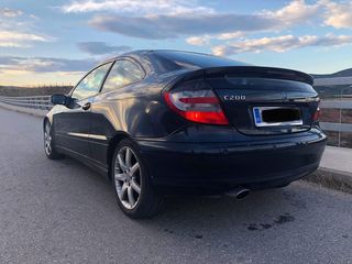 Mercedes-Benz C 200 SPORTS  COUPE EVOLUTION '02-thumb-1