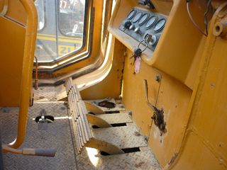 Φορτωτής Με Ερπύστριες Komatsu 1981 D45S-thumb-2