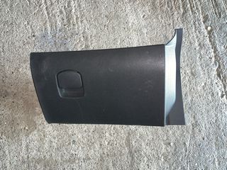 OPEL CORSA D 06-15	Ντουλαπάκι 