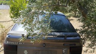 Renault 19 1990  -thumb-6