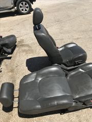 Σαλόνι από Nissan Navara V6 2014 -thumb-5
