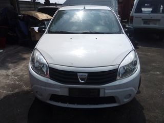 Dacia sandero 2010 1.4 Benzini για ανταλλακτικά 