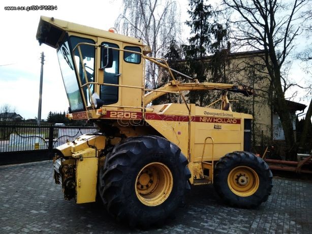 New Holland 2200