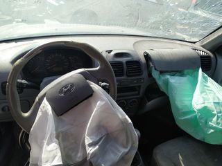 HYUNDAI ACCENT 05' 1.4cc-thumb-4