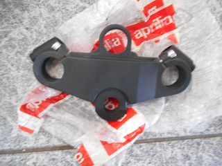 ΒΑΣΗ ΤΙΜΟΝΙΟΥ ΠΑΝΩ APRILIA RS 50