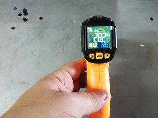 ΘΕΡΜΟΜΕΤΡΟ ΥΠΕΡΥΘΡΩΝ-ΛΕΙΖΕΡ INGCO  -30°/+550°C-thumb-1