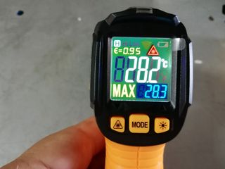 ΘΕΡΜΟΜΕΤΡΟ ΥΠΕΡΥΘΡΩΝ-ΛΕΙΖΕΡ INGCO  -30°/+550°C-thumb-2