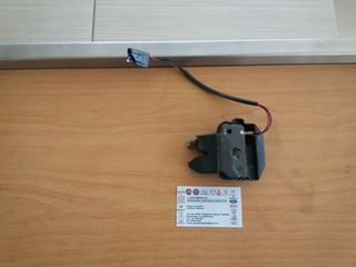 ΚΛΕΙΔΑΡΙA (84630AV600) ΠΟΡΤ ΜΠΑΓΚΑΖ NISSAN PRIMERA P12E 2002-2007.