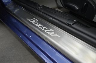 Porsche Boxster 2001-thumb-7