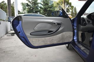 Porsche Boxster 2001-thumb-8