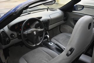 Porsche Boxster 2001-thumb-24