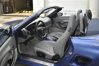 Porsche Boxster 2001-thumb-25