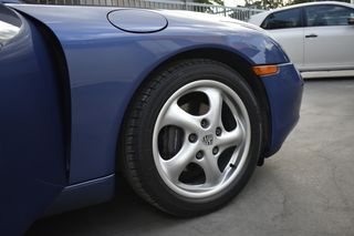 Porsche Boxster 2001-thumb-26