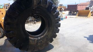 Μηχάνημα 2015 GOODYEAR 29.5-29 L-3-thumb-5
