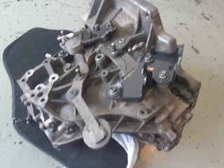 ΣΑΣΜΑΝ TOYOTA YARIS DIESEL 2011 MOΝΤΕΛΟ 1400CC-thumb-1