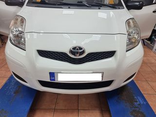 Bizzar Toyota Yaris Grey Color Android 10 8core Navigation Multimedia..autosynthesis