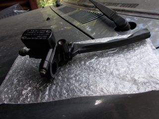 motoσυλλογη    DY 50  ΤΡΟΜΠΑ  ΕΜΠΡΟΣ  ΦΡΕΝΟΥ  ΚΑΙ ΜΑΝΕΤΑ   ΔΕΙΤΕ  ΦΩΤΟ  ΚΑΙΝΟΥΡΙΑ  -thumb-1