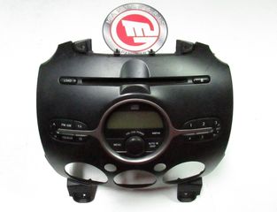 ΚΕΝΤΡΙΚΗ ΚΟΝΣΟΛΑ / CD RADIO  MAZDA 2 (2008-->) [DL40 66 AR0]