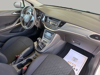 Opel Astra 2018 1,6 DIESEL Sport Tourer!-thumb-17