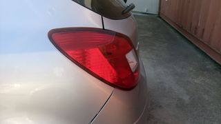 Φανάρι πίσω αριστερό Opel Corsa 1.3 CDTI 2009-thumb-1