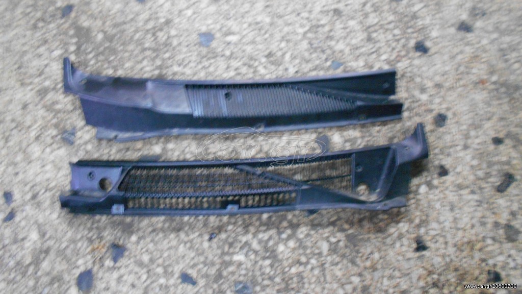 Ford Transit Connect 2003-2012 πλαστικά τροπέτου